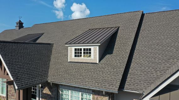 Peinture boiseries et volets Lyon Villeurbanne Saint-Genis-Laval Rhône (69)