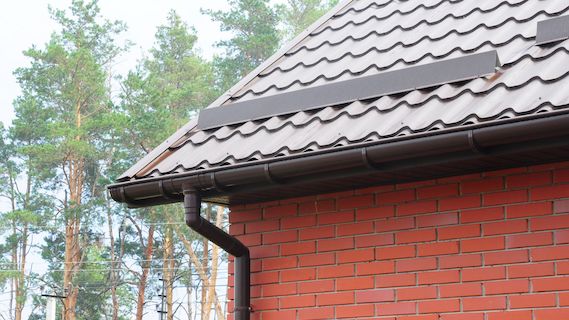 Pose chéneaux faîtages Lyon Villeurbanne Saint-Genis-Laval Rhône (69)